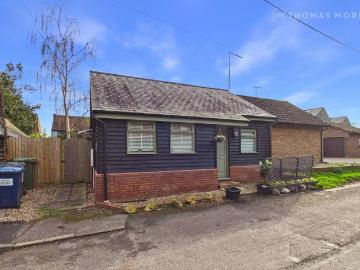 1 bedroom bungalow for sale