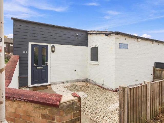 1 bedroom bungalow for sale