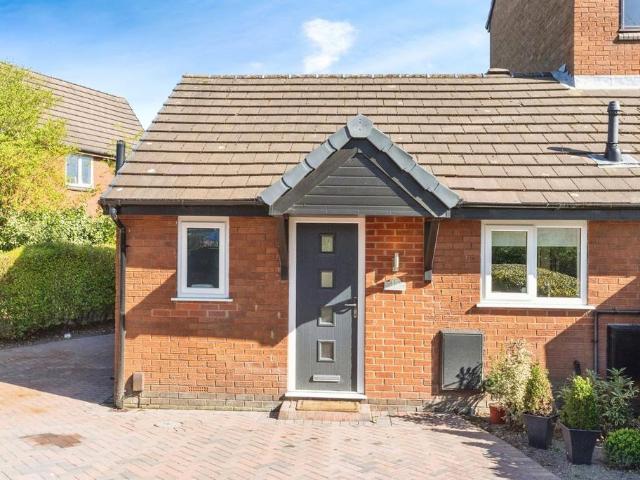 1 bedroom bungalow for sale