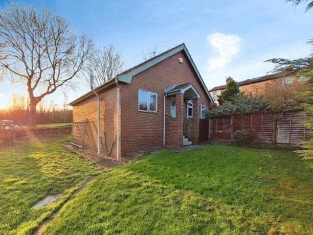 1 Bedroom Bungalow For Sale In Wakefield, West Yorkshire