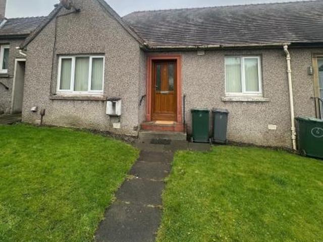 1 bedroom Bungalow To Let