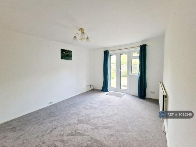 1 bedroom bungalow to rent