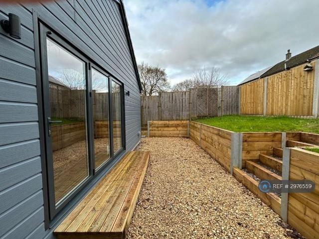 1 bedroom bungalow to rent