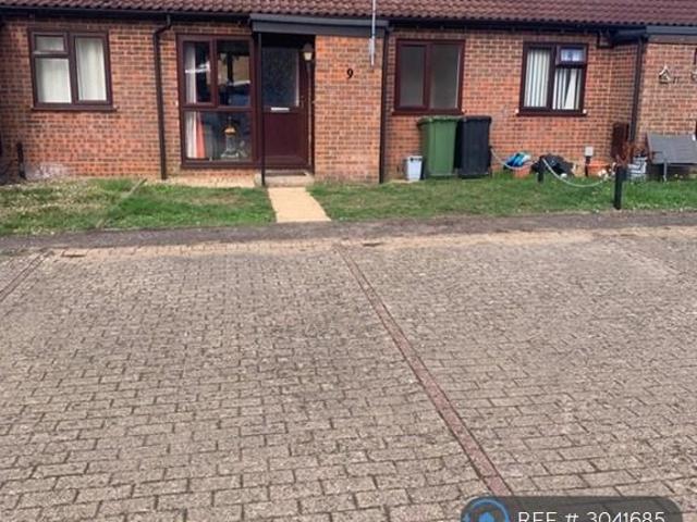 1 bedroom bungalow to rent