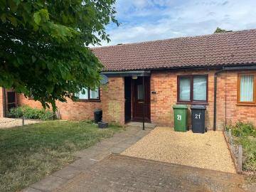 1 bedroom bungalow to rent