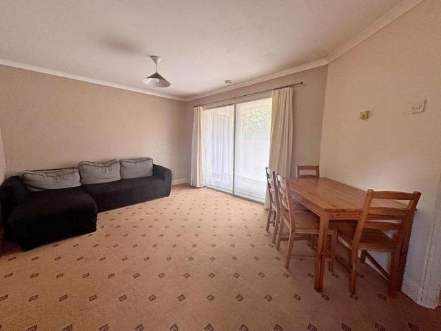 1 bedroom bungalow to rent