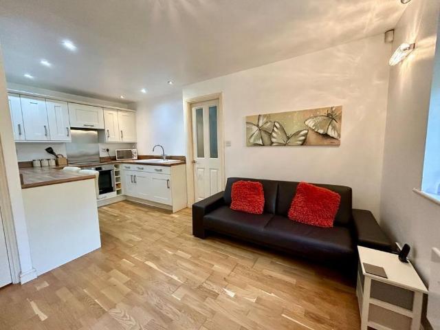 1 bedroom bungalow to rent