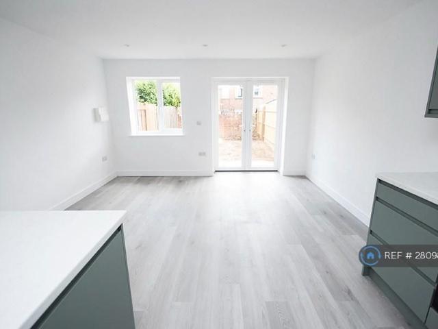 1 bedroom bungalow to rent