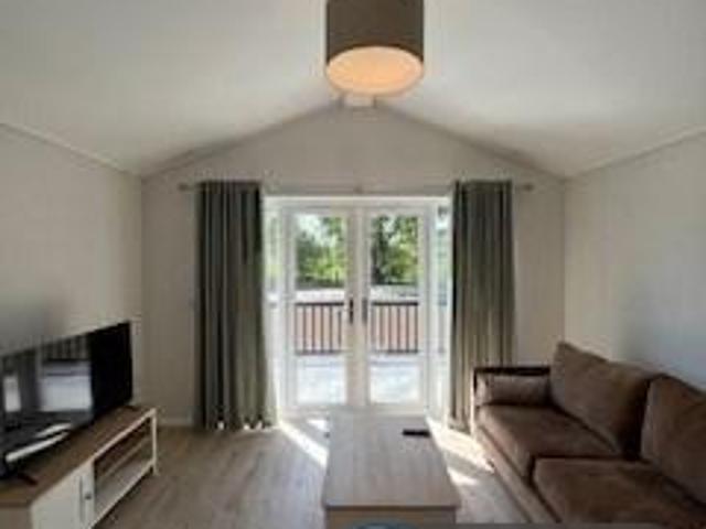 1 bedroom bungalow to rent