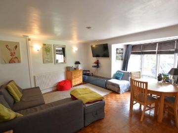 1 bedroom bungalow to rent