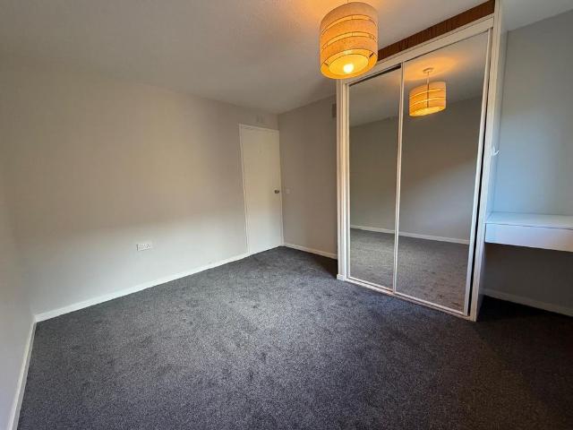 1 bedroom bungalow to rent