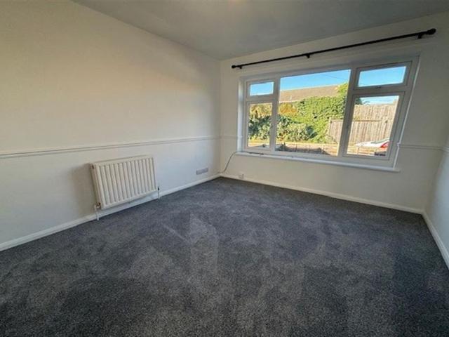 1 bedroom bungalow to rent