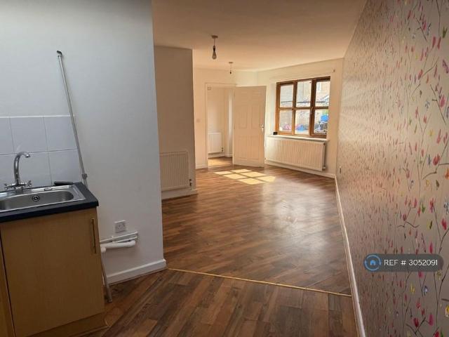 1 bedroom bungalow to rent