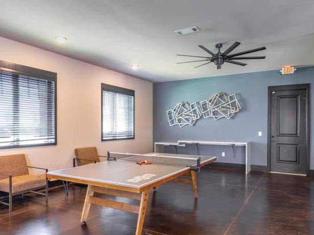 1 bedroom, Burleson TX 76028 105223488