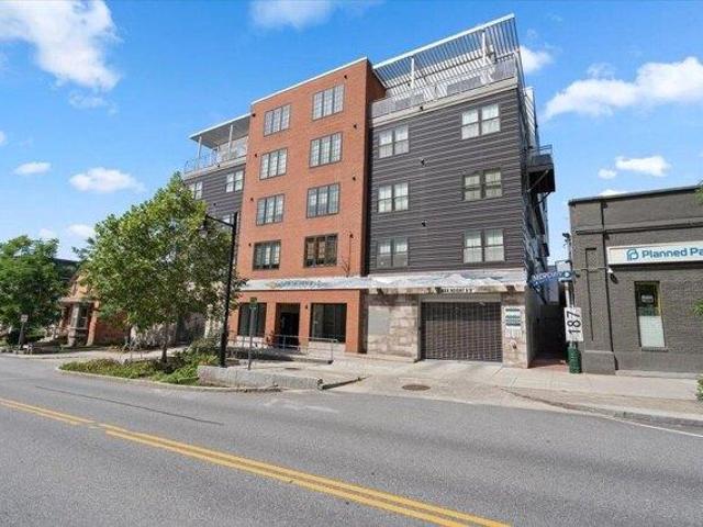 1 bedroom, Burlington VT 05401 105438254