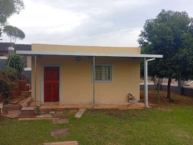 1 Bedroom Garden Cottage Rented in Mount Vernon