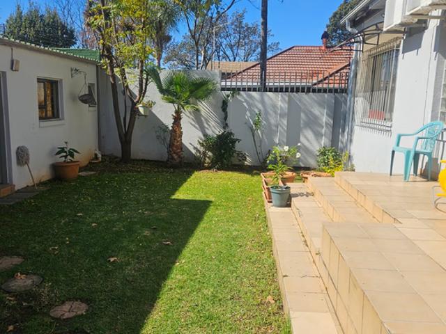 1 Bedroom Garden Cottage Rented in Norwood | Zareena Kara Properties