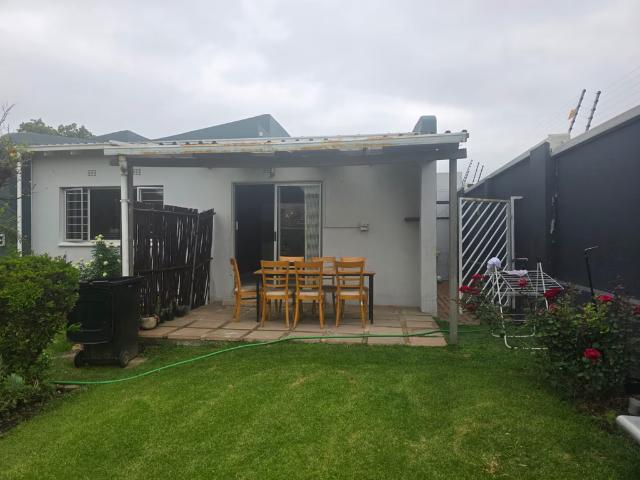1 Bedroom Garden Cottage Rented in Fourways
