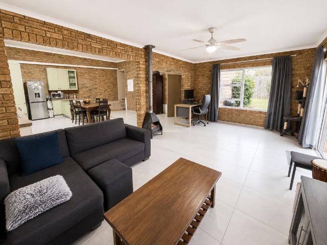1 Bedroom Garden Cottage To Let in Carlswald | Waterfall Properties