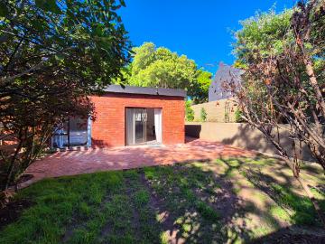 1 Bedroom Garden Cottage To Let in Hout Bay Central