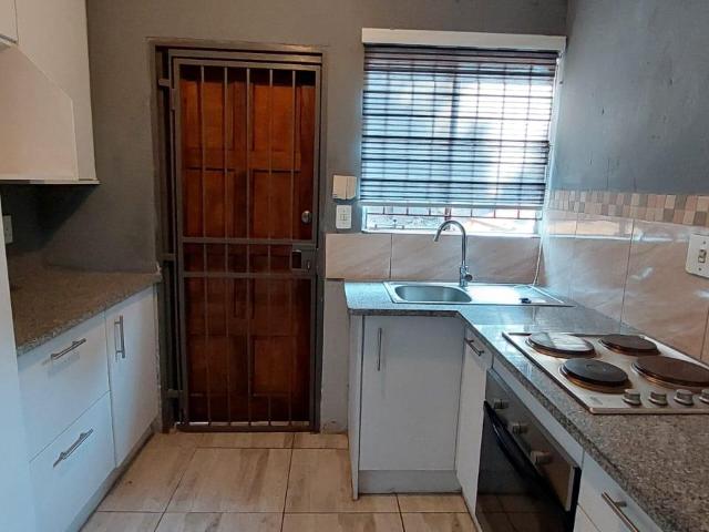 1 Bedroom Garden Cottage To Let in Liefde En Vrede
