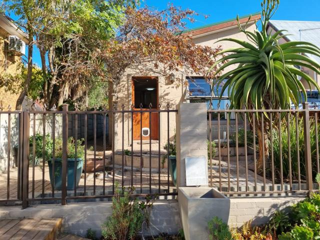 1 Bedroom Garden Cottage To Let in Vierlanden