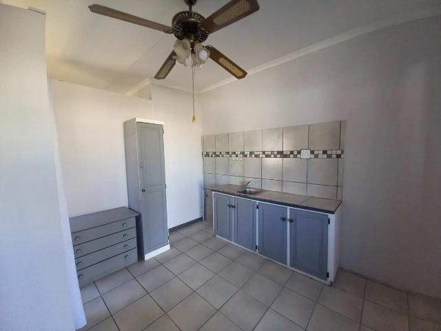 1 Bedroom GardenCottage to Rent in New Park
