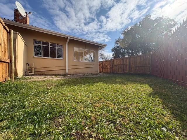1 Bedroom GardenCottage to Rent in Noordhoek