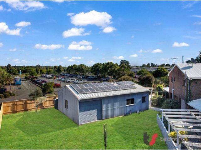 1 BEDROOM GRANNY FLAT