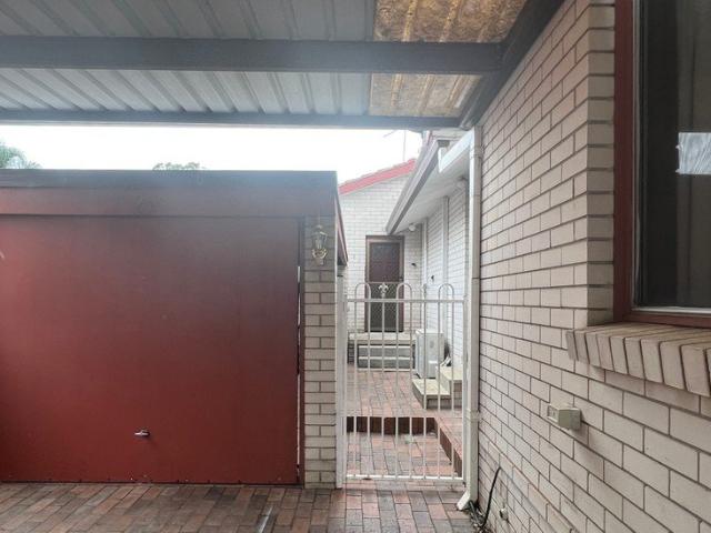 1 Bedroom Granny Flat with Private Entrance in South Penrith