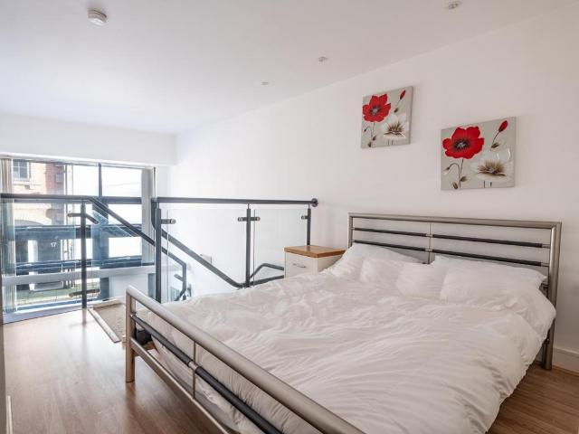 1 bedroom ground maisonette for sale