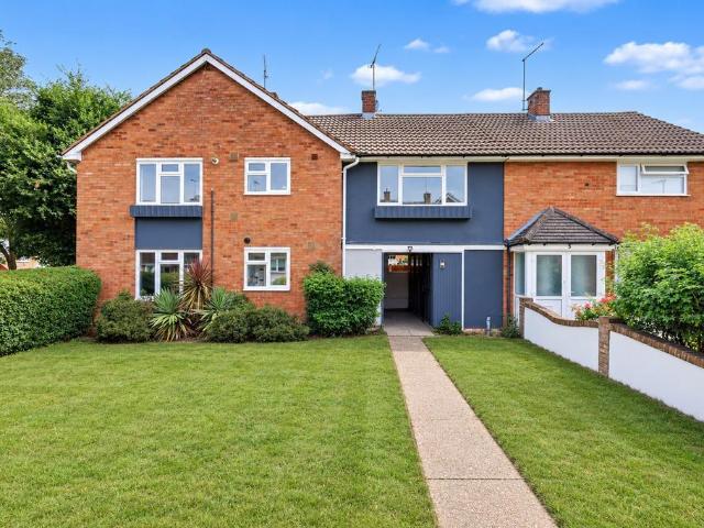1 bedroom ground maisonette for sale
