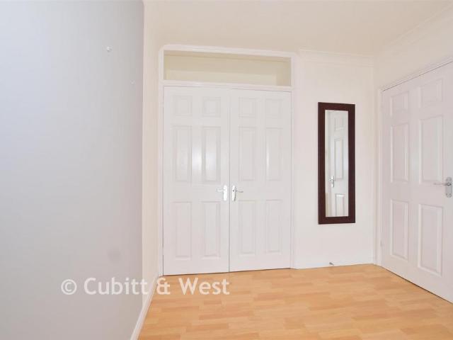 1 bedroom ground maisonette for sale