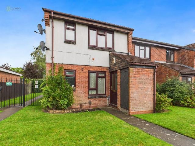 1 bedroom maisonette for sale