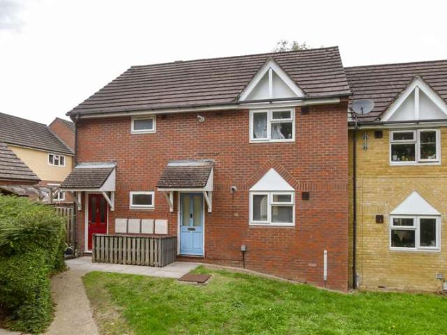 1 Bedroom Ground Maisonette Flat