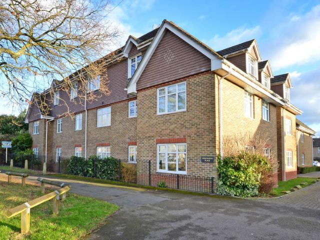 1 Bedroom Ground Flat