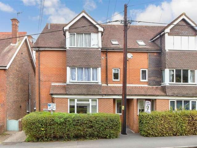 1 Bedroom Ground Flat