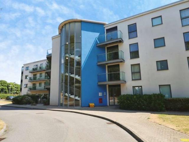 1 Bedroom Ground Flat