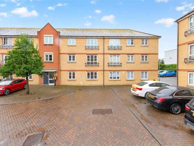 1 Bedroom Ground Flat