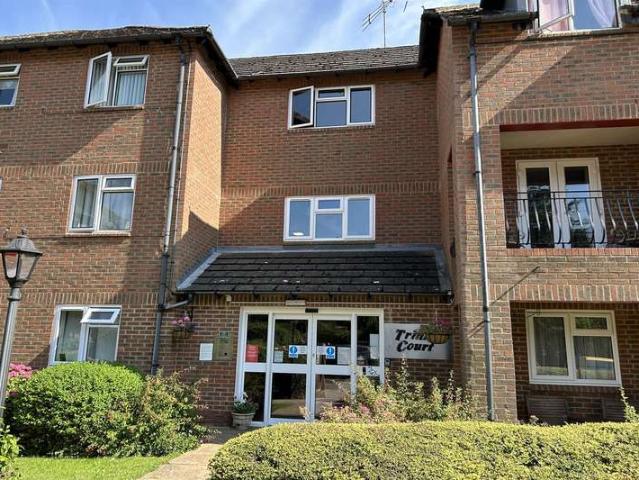 1 Bedroom Ground Flat