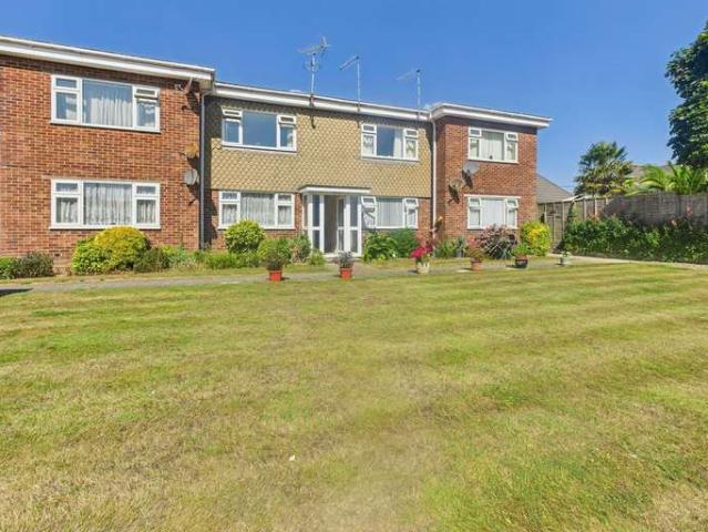 1 Bedroom Ground Flat