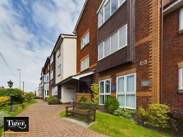 1 Bedroom Ground Flat