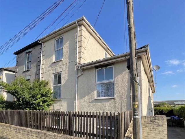 1 Bedroom Ground Flat