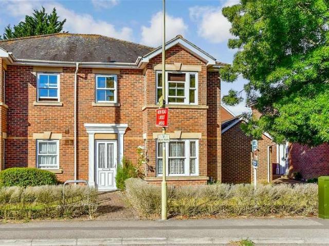 1 Bedroom Ground Flat