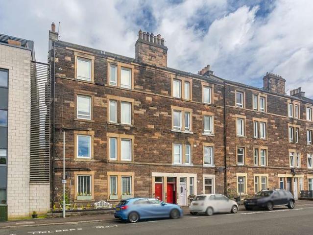 1 Bedroom Ground Flat