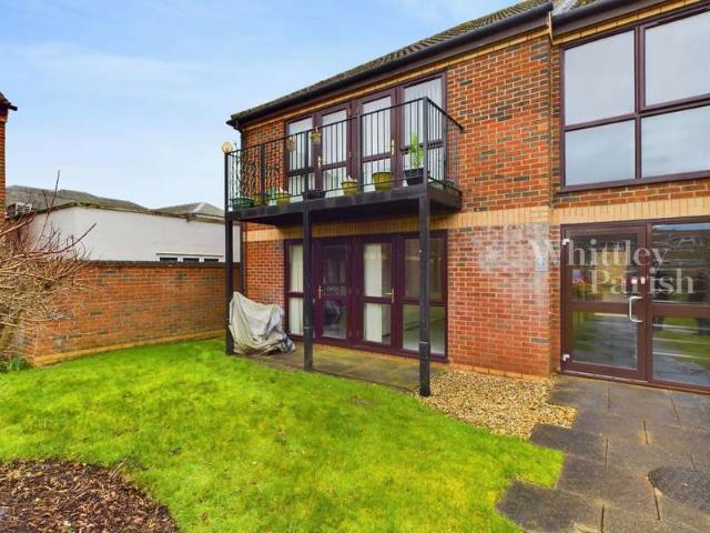 1 Bedroom Ground Flat