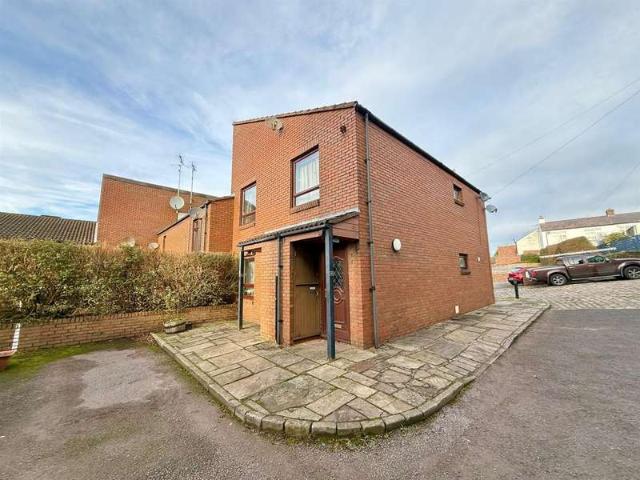 1 Bedroom Ground Flat