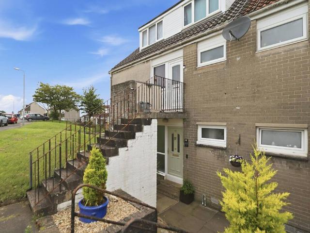 1 bedroom ground flat for sale