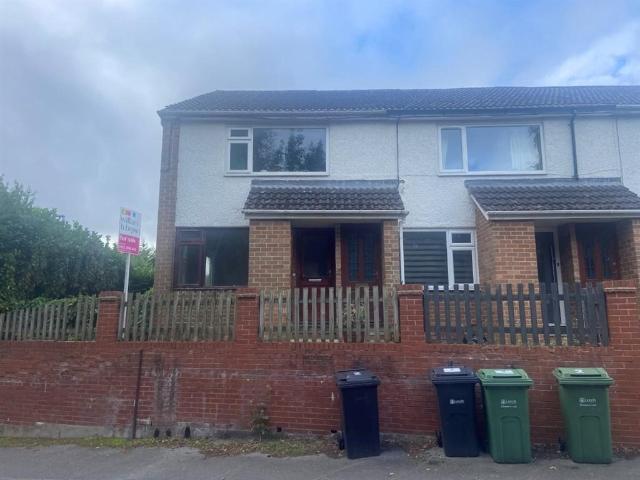 1 bedroom ground flat for sale