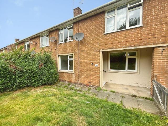 1 bedroom ground flat for sale